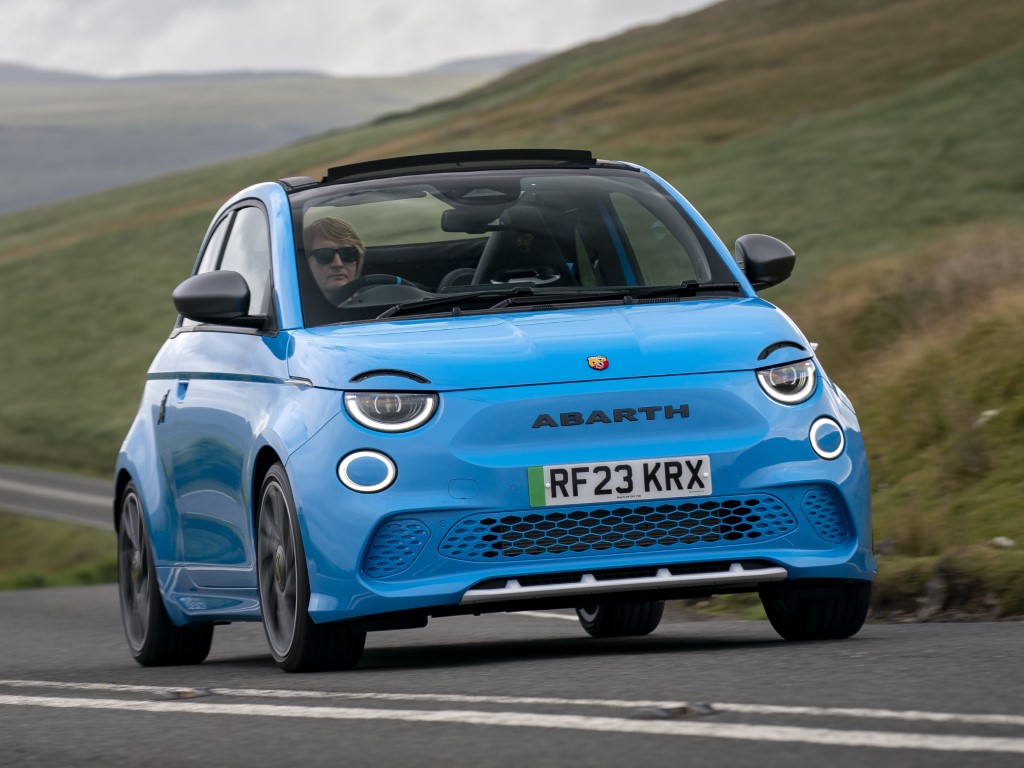 Abarth 500e Cabrio G1