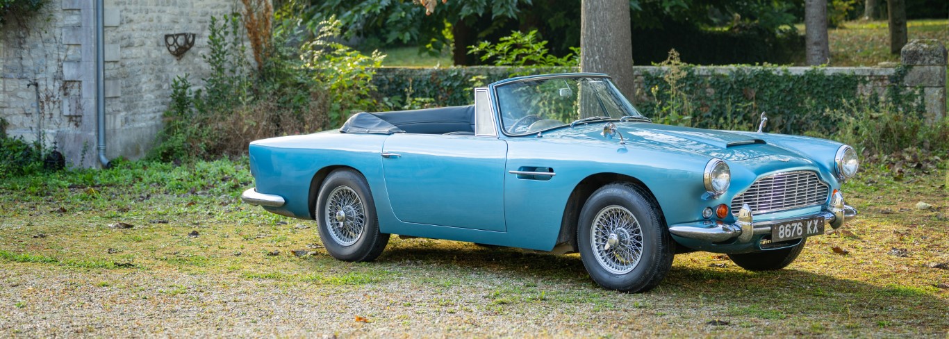 Aston Martin DB4 Convertible