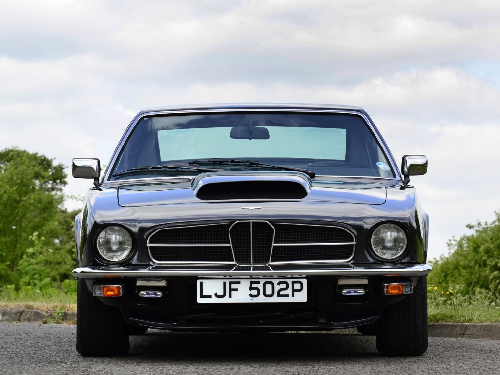 Aston Martin Lagonda Series 1