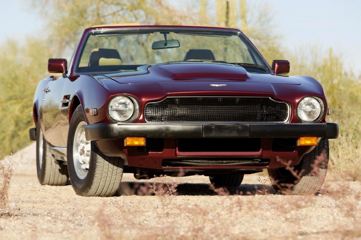 Aston Martin V8 Volante Series IV