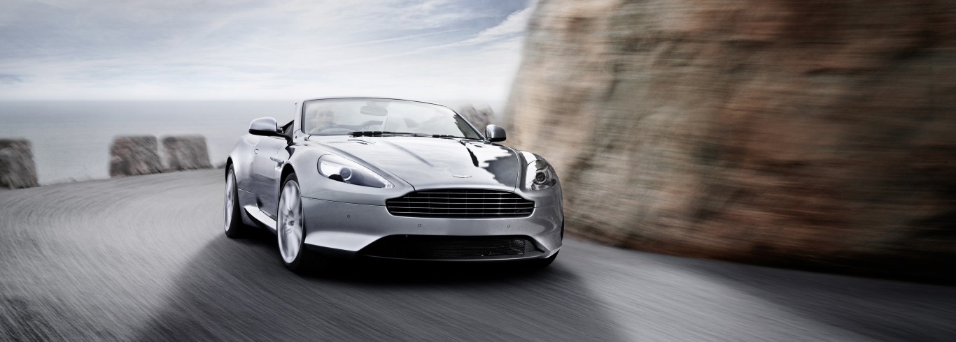 Aston Martin Virage Volante