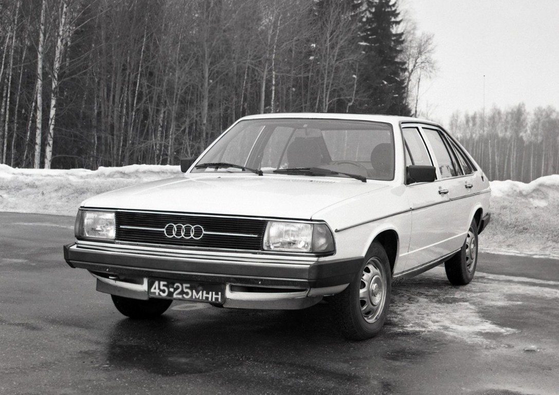 Audi 100 Avant C2