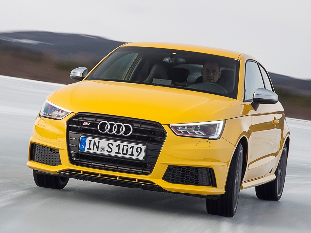 Audi S1 8X