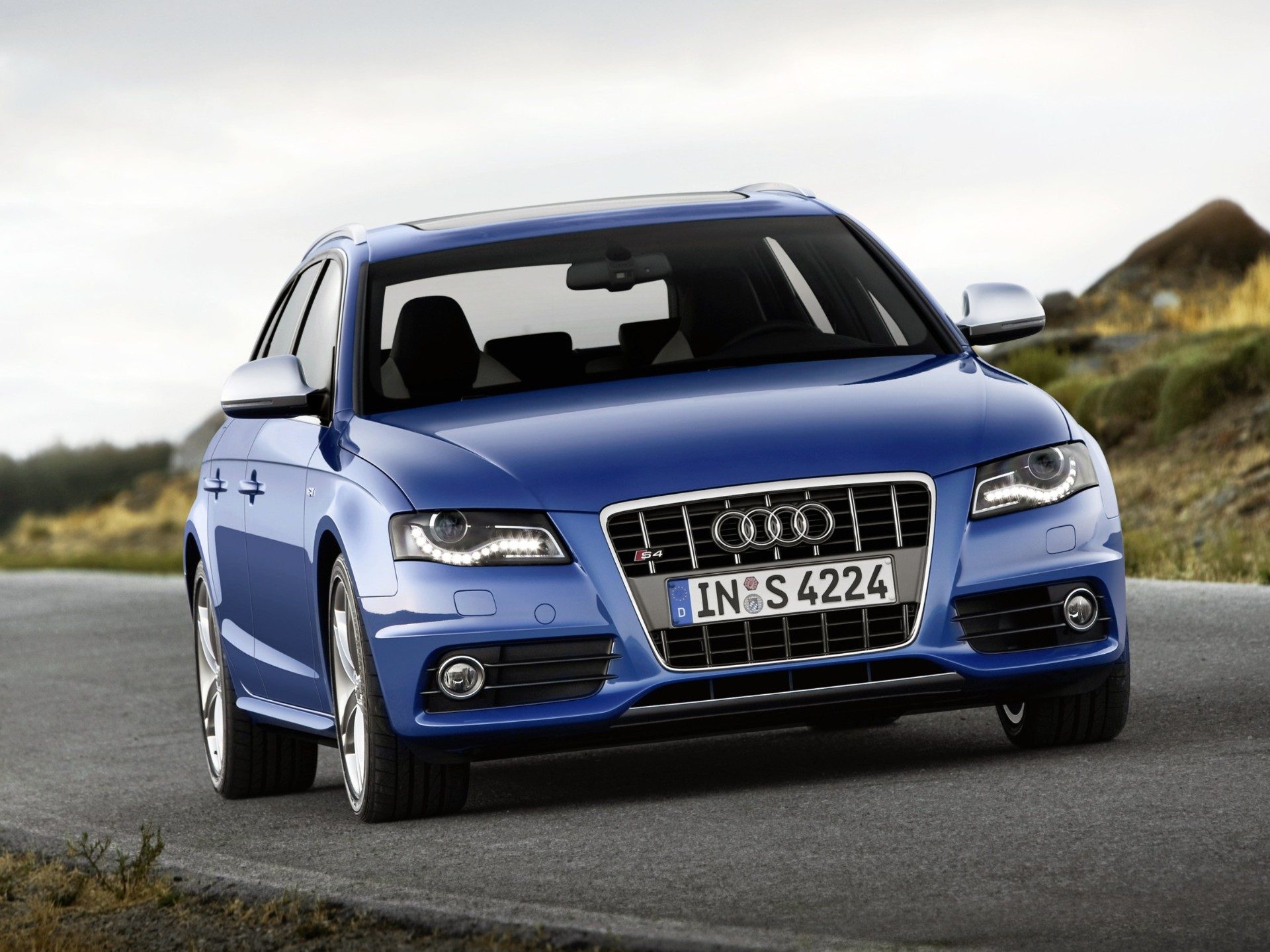 Audi S4 Avant B8