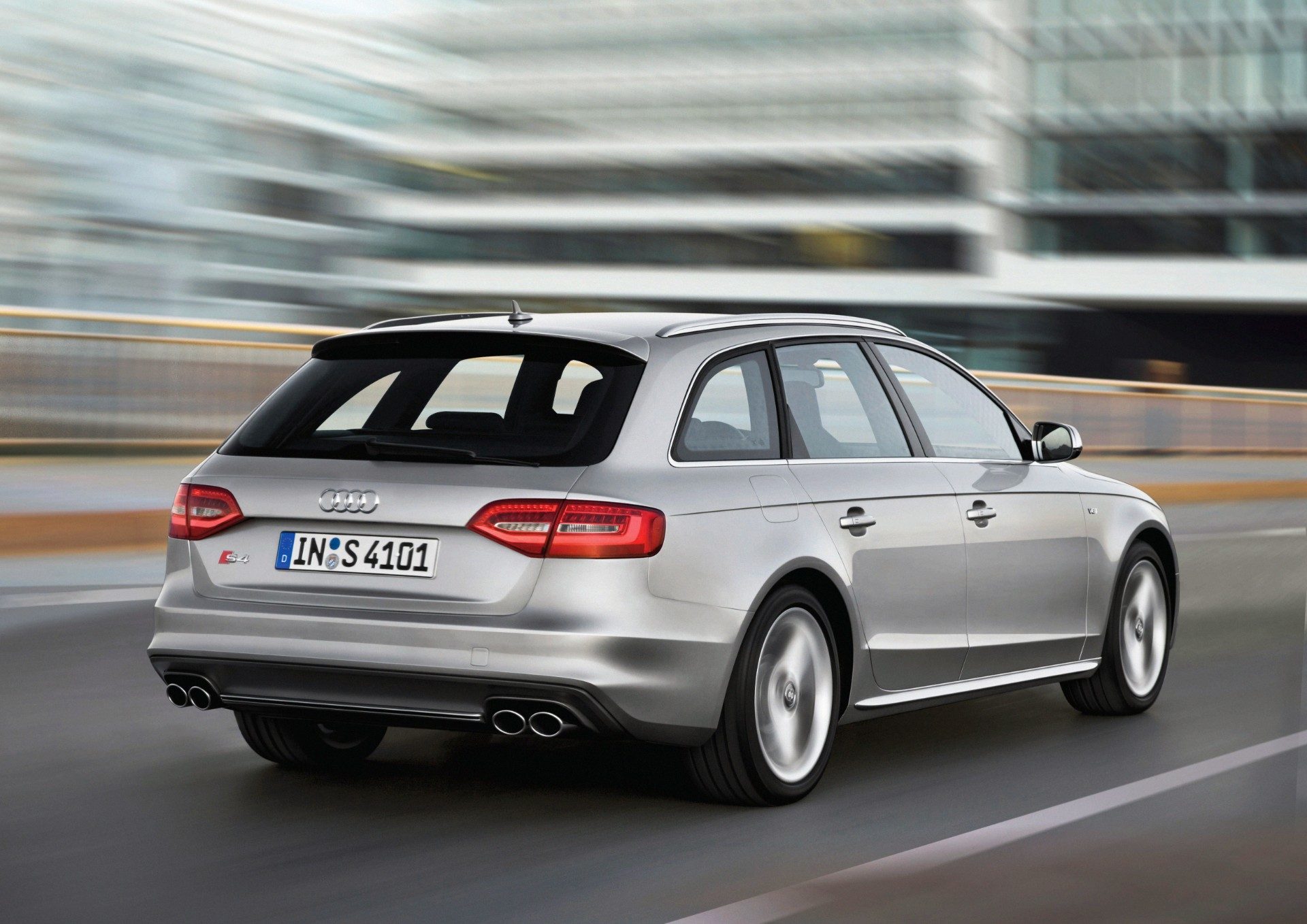 Audi S4 Avant 3.0 TFSI, 333hp (Automático)