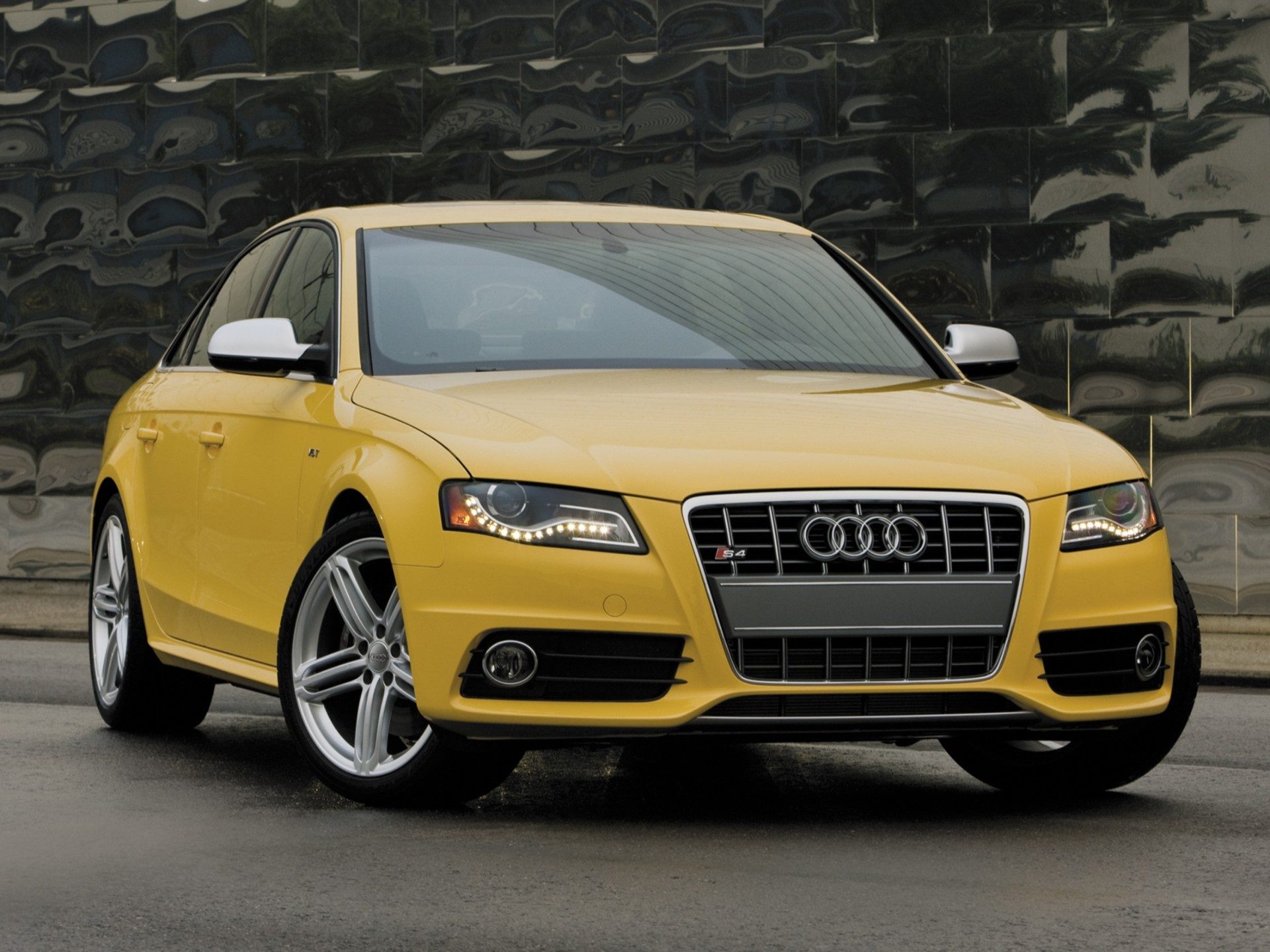 Audi S4 B8